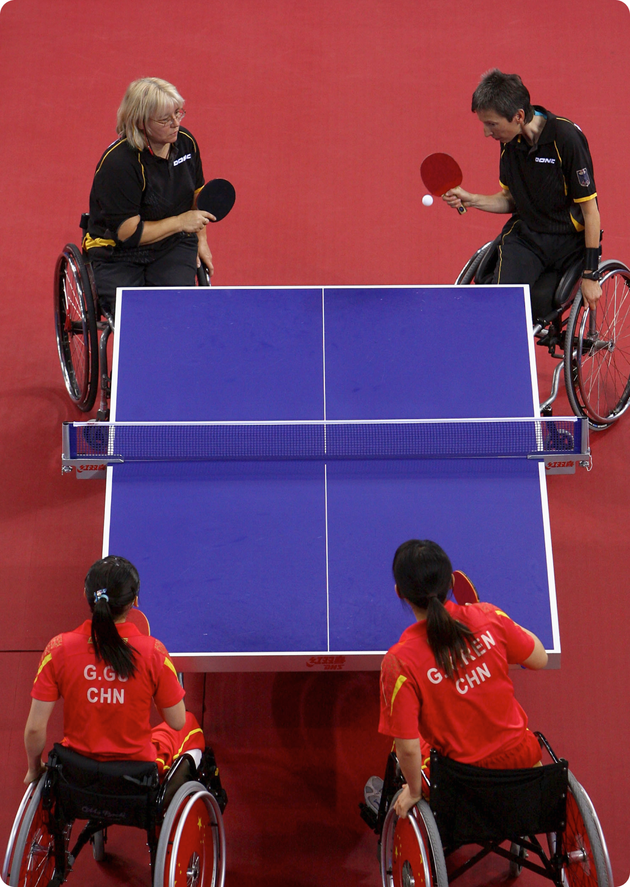 Para tennis de table en double pendant le Jeux Paralympique.